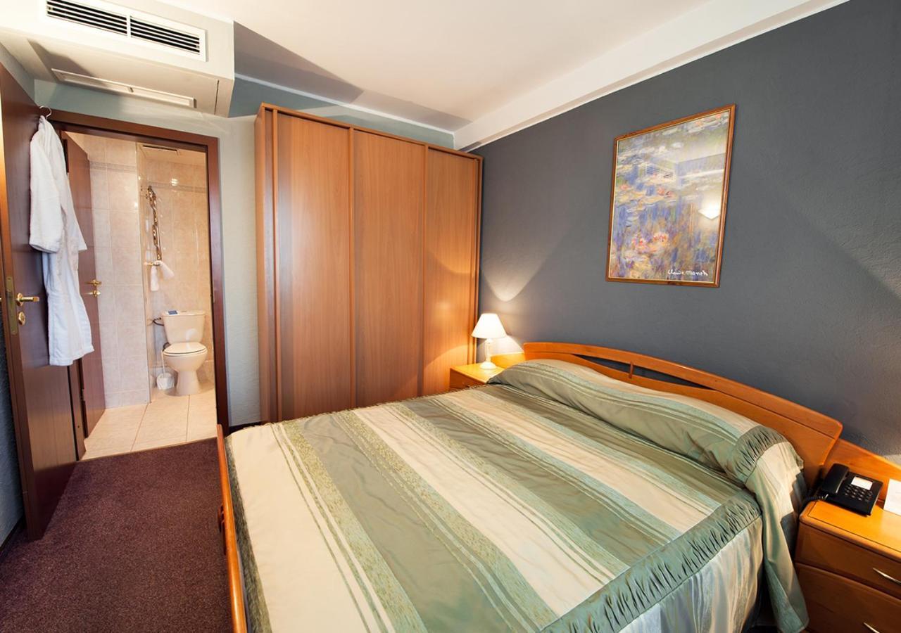 Hotel Premier Lybid