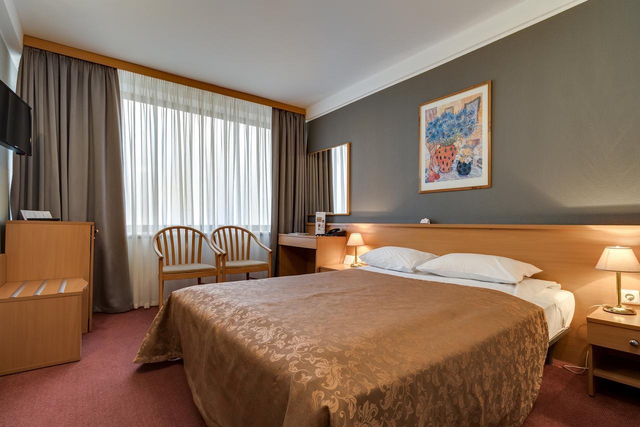 Hotel Premier Lybid